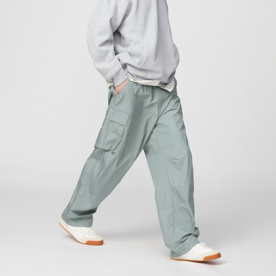 UNIQLO Wide Fit Cargo Pants