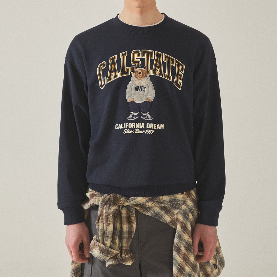 WHO.A.U Steve Patch Sweatshirt