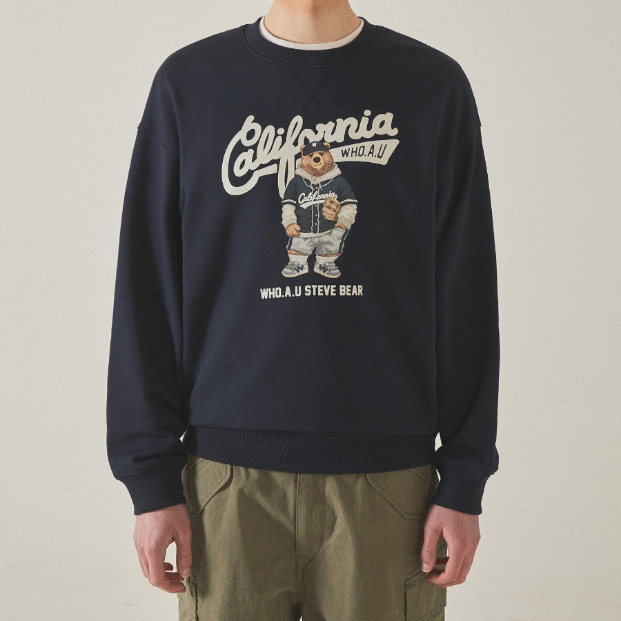 WHO.A.U Steve Photo Sweatshirt