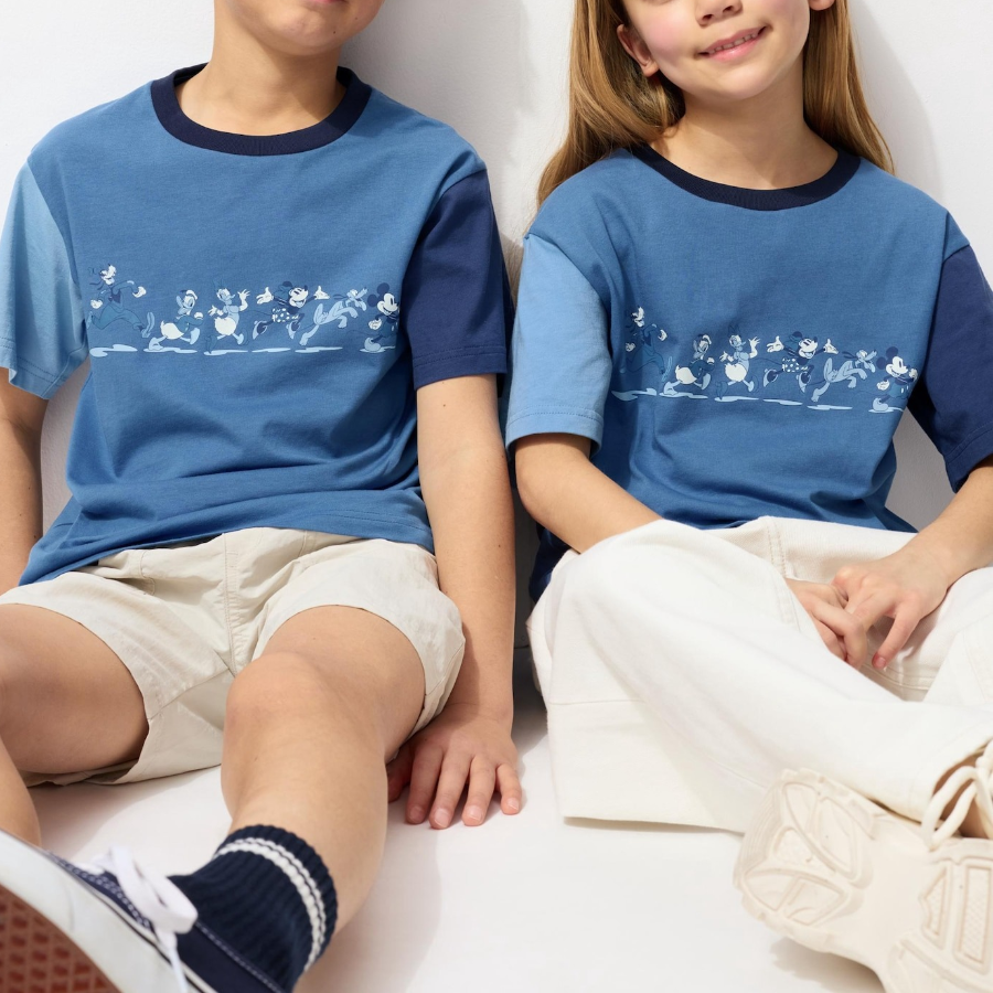 UNIQLO KIDS Disney in Blue UT (Graphic T, Short Sleeve) B
