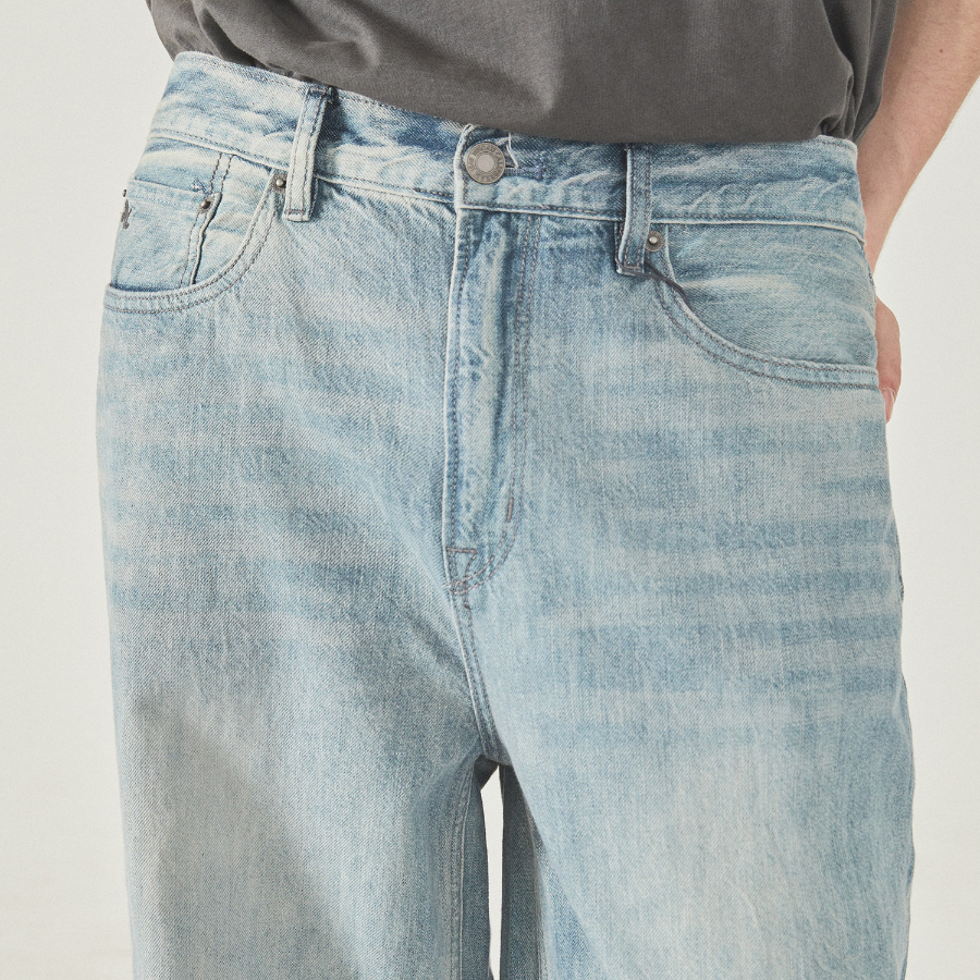 WHO.A.U Lightweight Wide Denim (M)