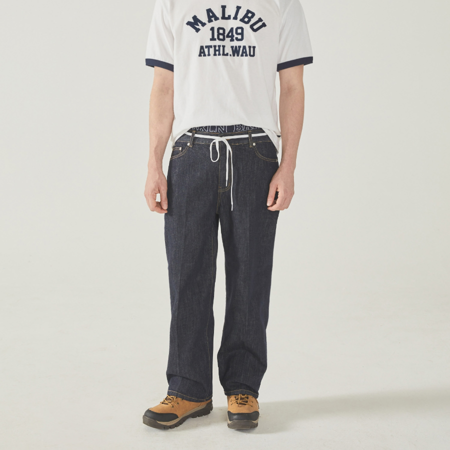 WHO.A.U Straight Denim (U)