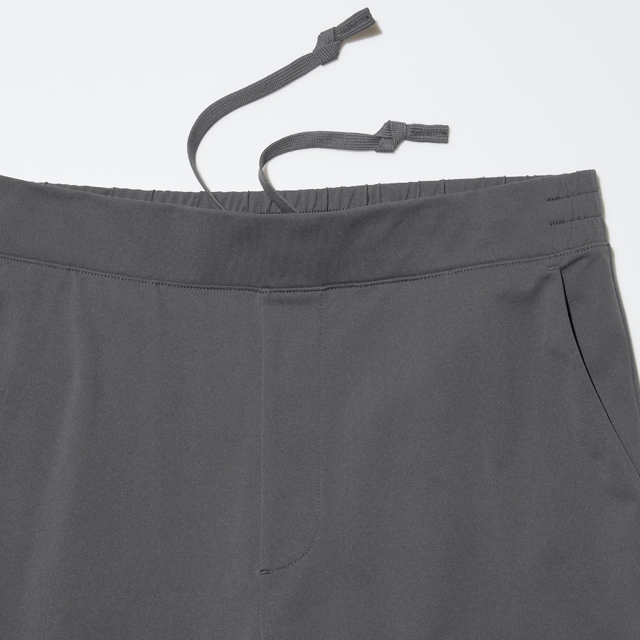 UNIQLO Ultra Stretch Active Tapered Pants(leg length 65~71cm)