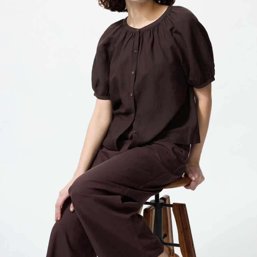 Uniqlo – блузка Linen Blend Volume Sleeve Blouse (короткий рукав)