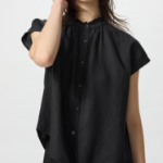 Uniqlo – блузка Linen Blend Frill Blouse