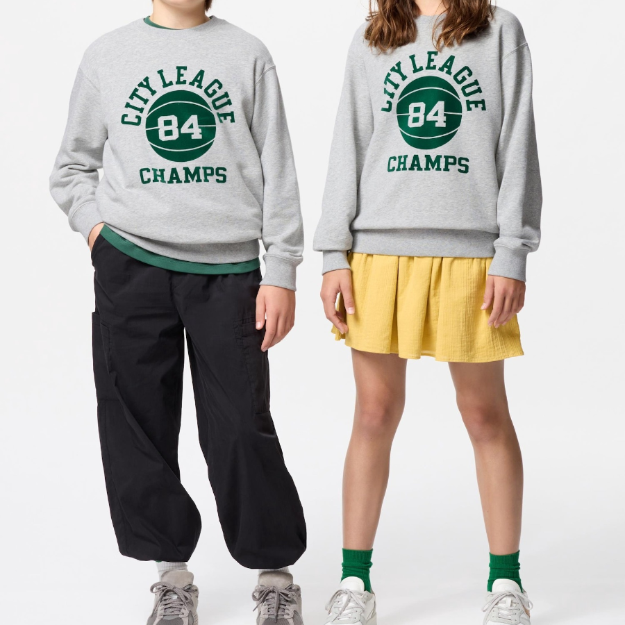 UNIQLO KIDS Ultra Stretch Sweatshirt (Graphic) B