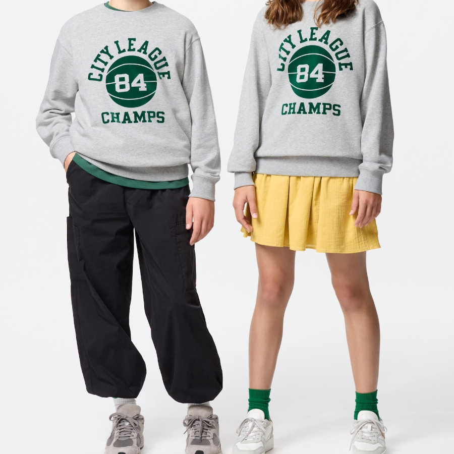 UNIQLO KIDS Ultra Stretch Sweatshirt (Graphic) B