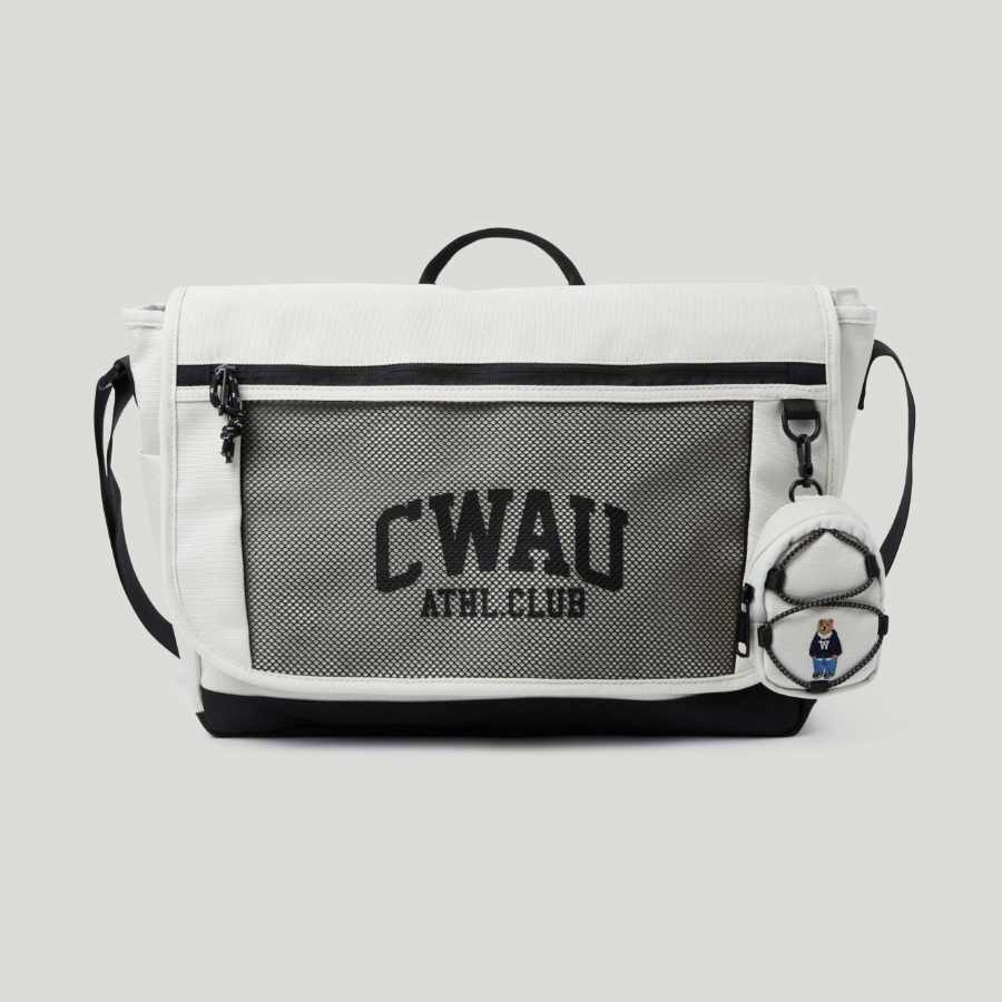 WHO.A.U Steve Messenger Bag