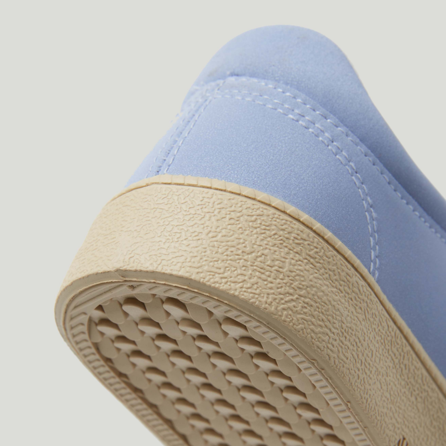 WHO.A.U Steve AMI Sneakers