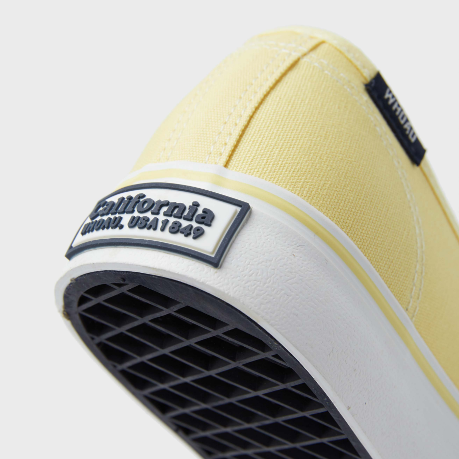 WHO.A.U Steve Canvas Sneakers