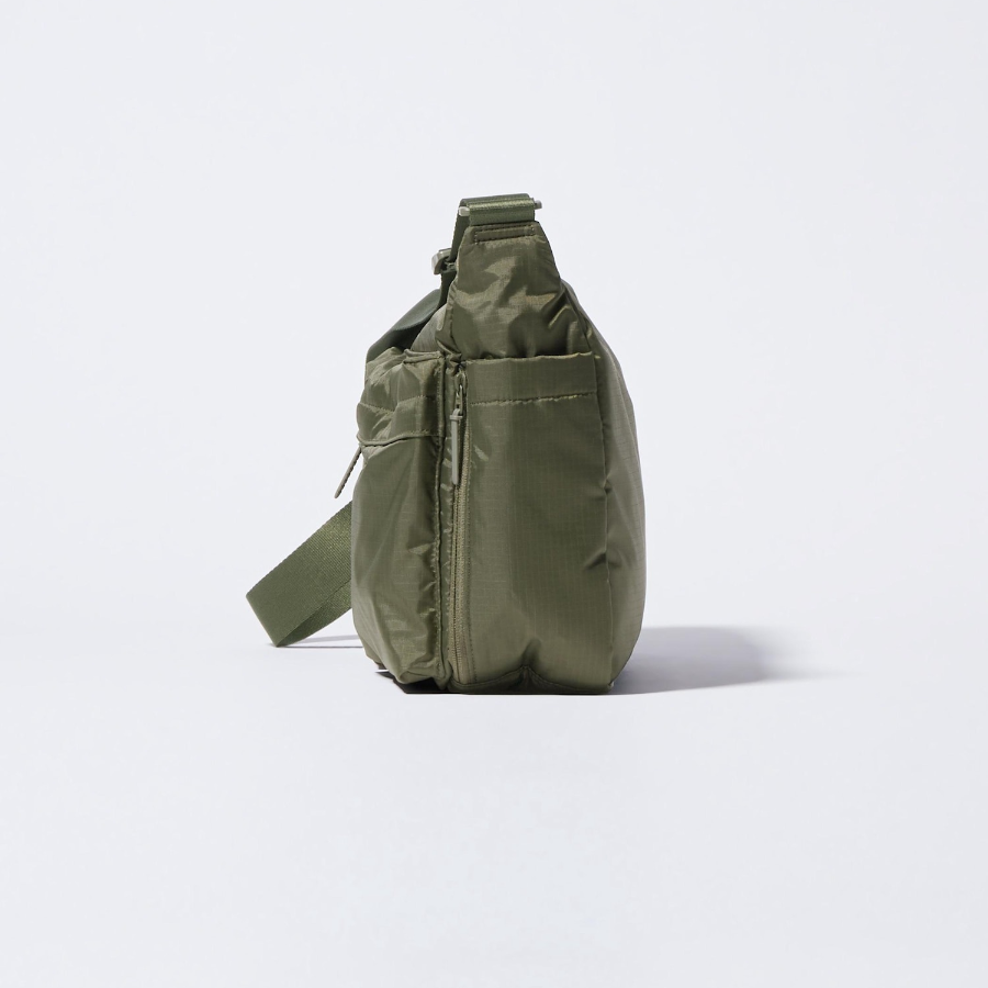 Uniqlo Multi Pocket Shoulder Bag