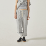 WHO.A.U — брюки Steve Head Patch Jogger Pants (F)