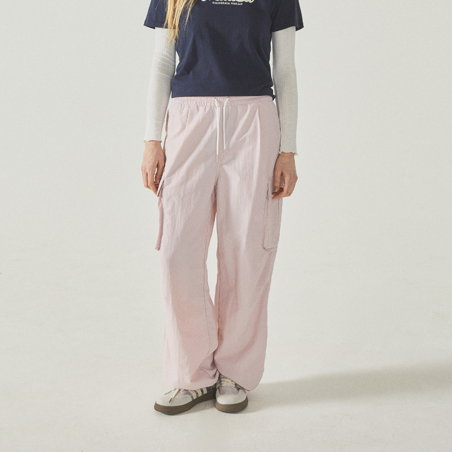 WHO.A.U — брюки Nylon Cargo Pants (Set-up)