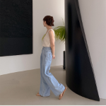 Женские летние джинсы с эластичным поясом и защипами