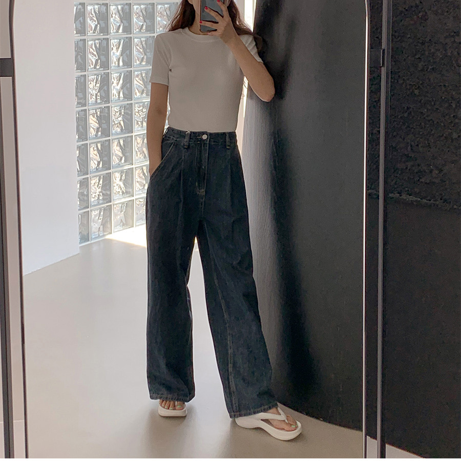 Женские летние джинсы с эластичным поясом и защипами