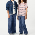 UNIQLO KIDS Wide Fit Straight Jeans (Denim) A