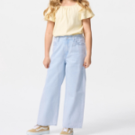 UNIQLO KIDS Wide Fit Straight Jeans (Denim) A