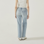 WHO.A.U — джинсы High Rise Boots Cut Denim (F)