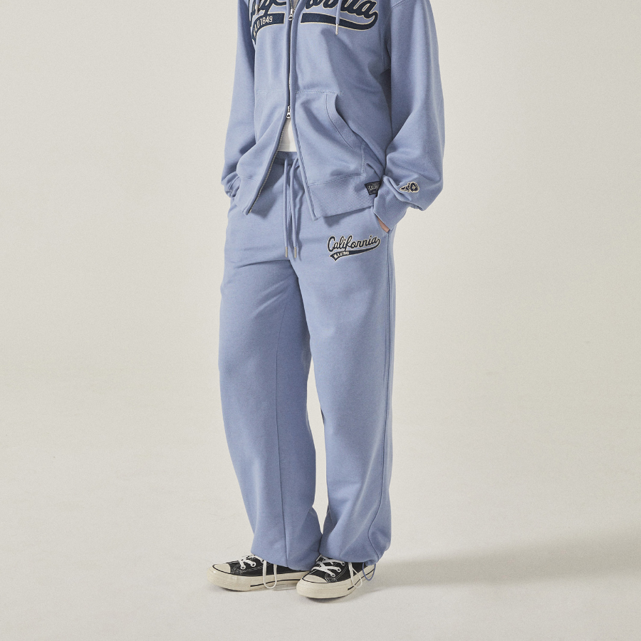 WHO.A.U — брюки Signature Patch Wide Pants (2-way)