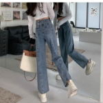 Женские винтажные джинсы с акцентом на задние карманы и варкой