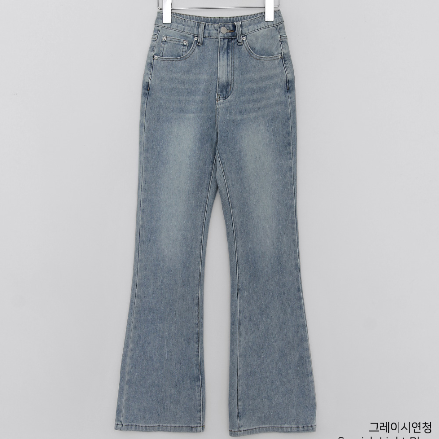 Женские джинсы с эластичным поясом и расклёшенным низом (буткат)