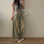 Женские облегчённые wide-fit джинсы с эффектом охлаждения и защипами по бокам