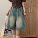 Женские джинсовые бермуды с высокой талией, защипами и винтажной варкой