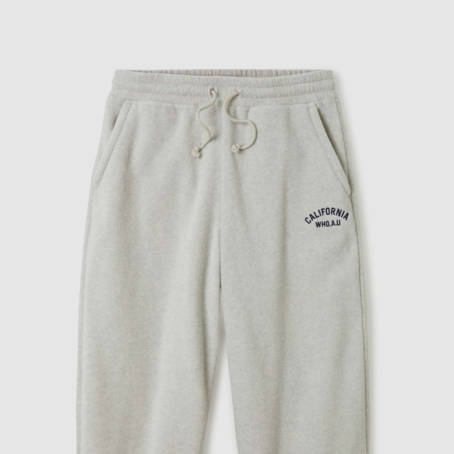 WHO.A.U — утеплённые джоггеры Fleece Jogger Pants