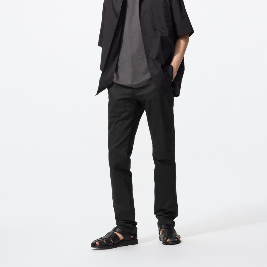 Uniqlo Slim Fit Chino Pants