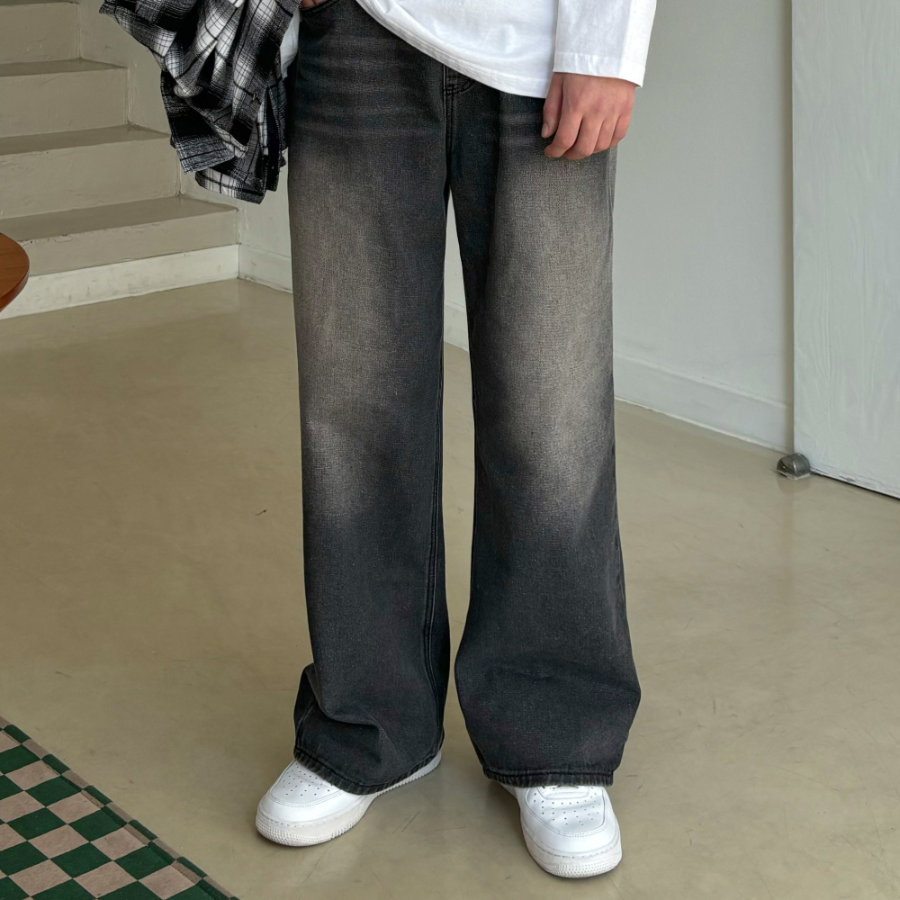 Унисекс джинсы с пескоструйной обработкой, резинкой на поясе и широкими штанинами