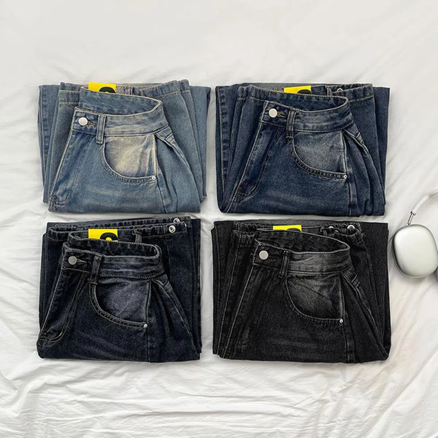 Женские balloon-джинсы с варкой, кнопками на штанинах и объёмным кроем