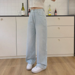 Женские летние лёгкие джинсы с высокой посадкой и прямым свободным кроем