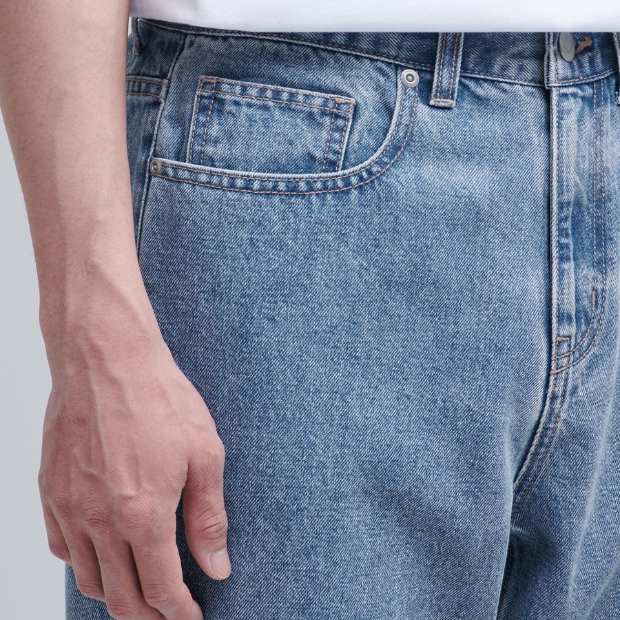 Recycled Straight Denim Pants [Light Indigo]