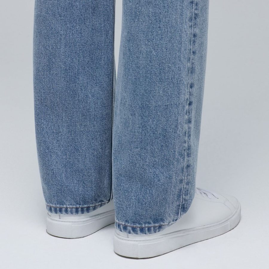Recycled Straight Denim Pants [Light Indigo]