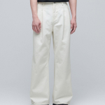 Two-Tuck Wide Denim Pants [Cream]