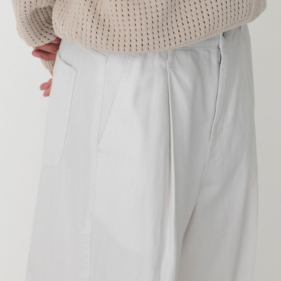 Linen-Like Semi Balloon Denim Pants [White]