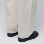 Twist Semi-Balloon Denim Pants [Cream]