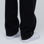 Contrast Stitch Regular Fit Denim Pants [Black]
