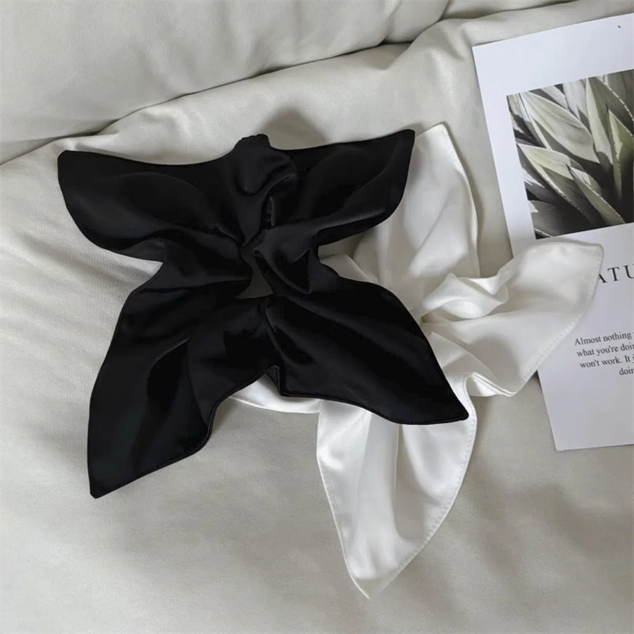 Атласная шелковая резинка-скранчи с лентой— элегантное дополнение для изысканных причёсок