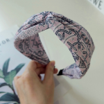 Повязка с узором — скрученная бандана и широкий ободок 2 в 1