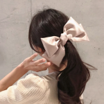 Королевская заколка с объёмным бантом из высококачественного шелка — двойной сатиновый акцент для романтичной причёски