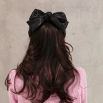 Королевская заколка с объёмным бантом из высококачественного шелка — двойной сатиновый акцент для романтичной причёски