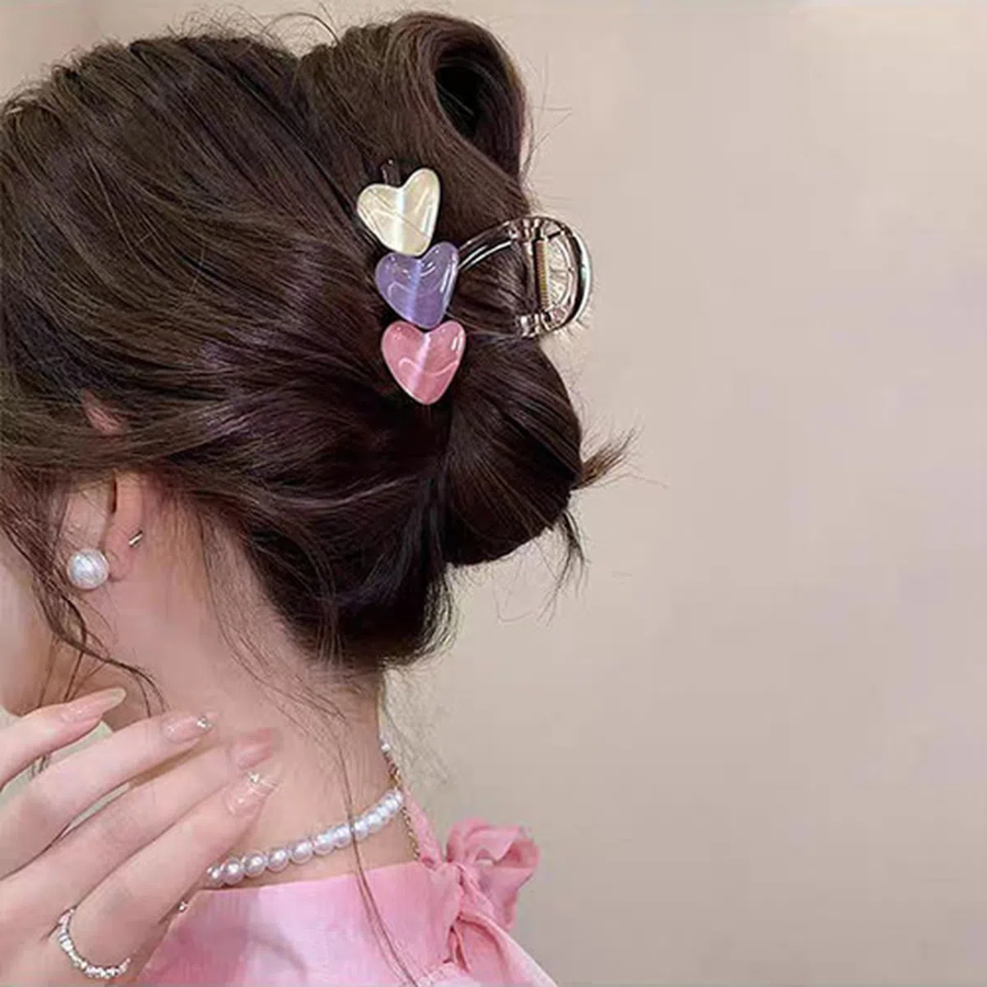 Набор из 3 заколок «Heart» — милый акцент для повседневных и праздничных причёсок