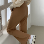 Женские полубуткат брюки с потайной резинкой и защитой от сминания