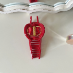 Заколка-краб с сердечком и бантом — нежный акцент для романтичных причёсок