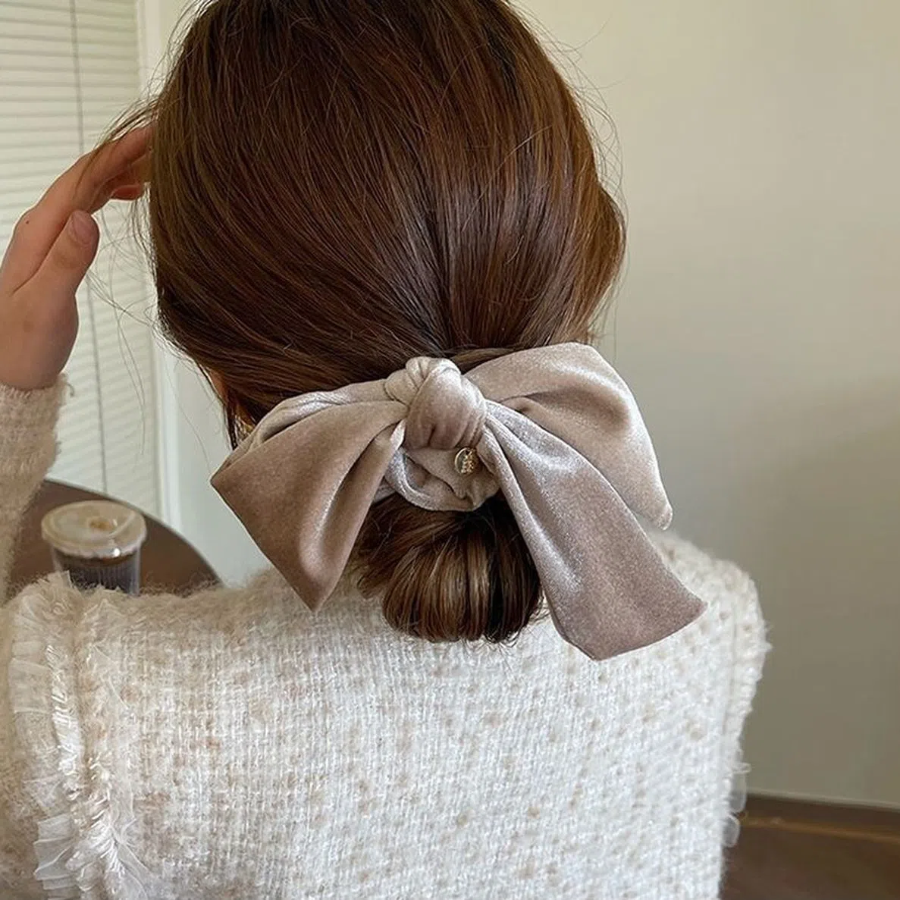 Женская бархатная резинка для волос с бантом и кулоном в виде золотой монеты