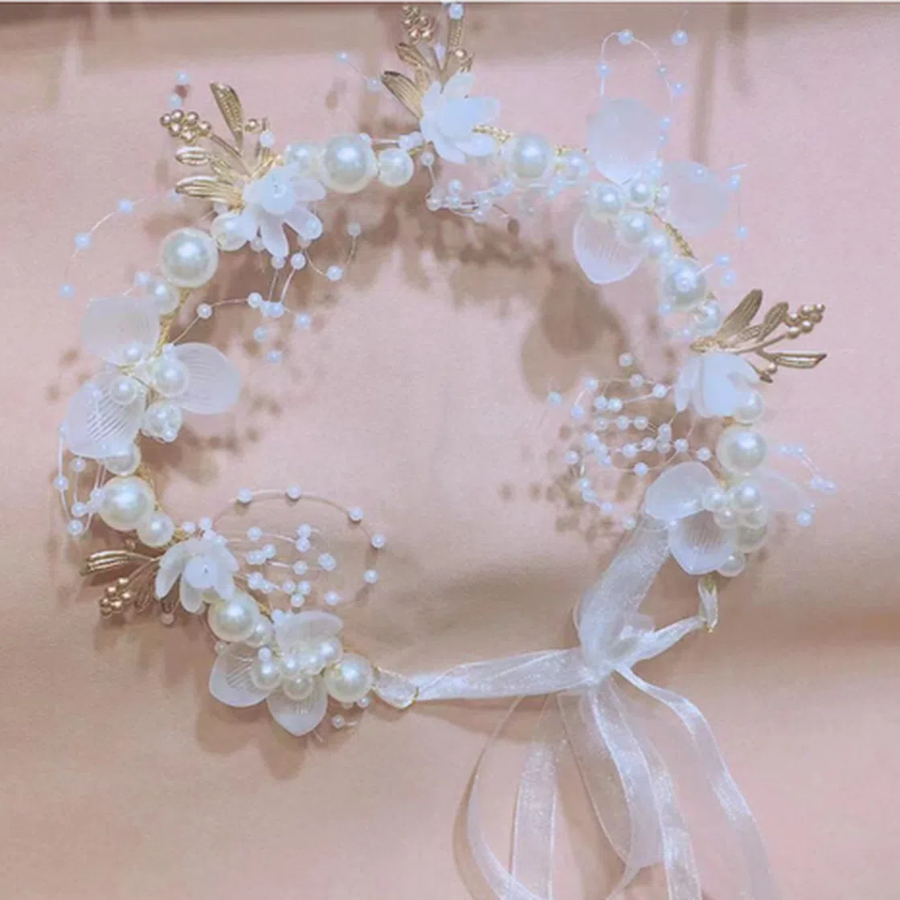 Тиара-ободок с бисерными цветами — утончённый аксессуар для свадьбы и особых случаев