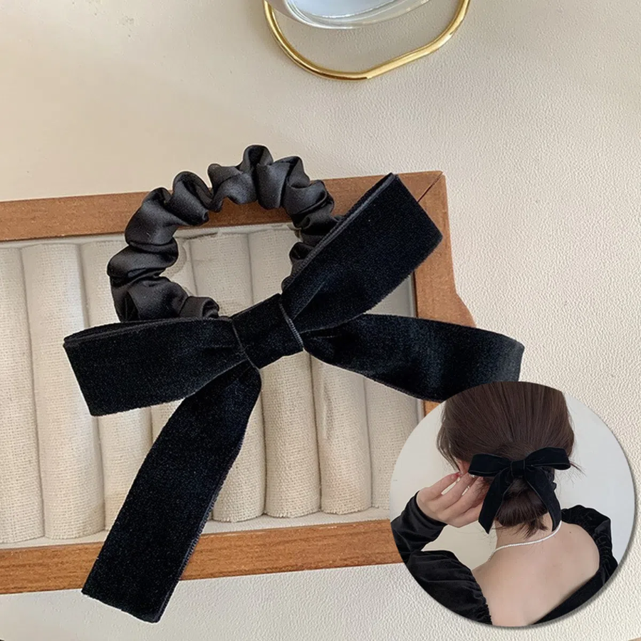 Набор 1+1: бархатные резинки-скранчи с бантом (чёрные)