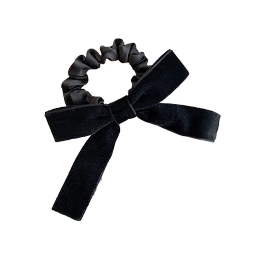Набор 1+1: бархатные резинки-скранчи с бантом (чёрные)