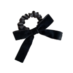 Набор 1+1: бархатные резинки-скранчи с бантом (чёрные)